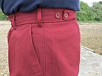 Self-supporting waistband with side adjuster